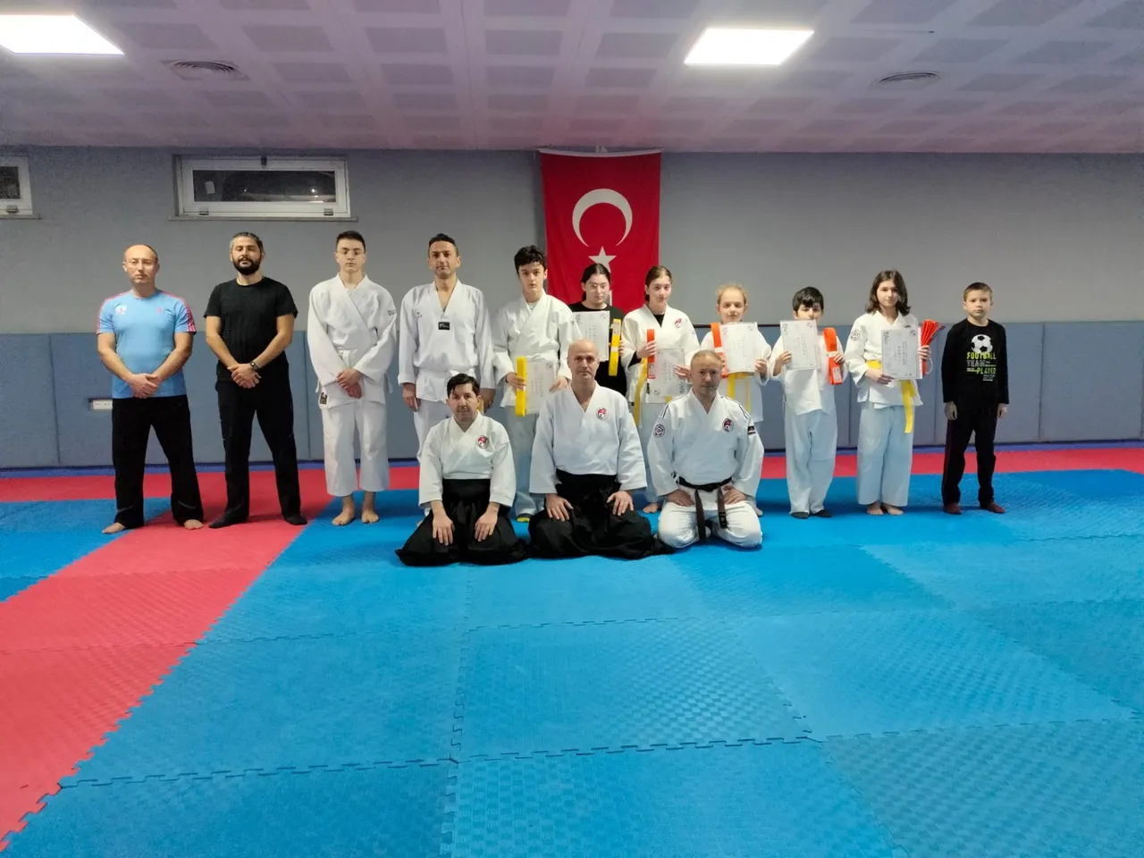 Grup — Sertifika Töreni
